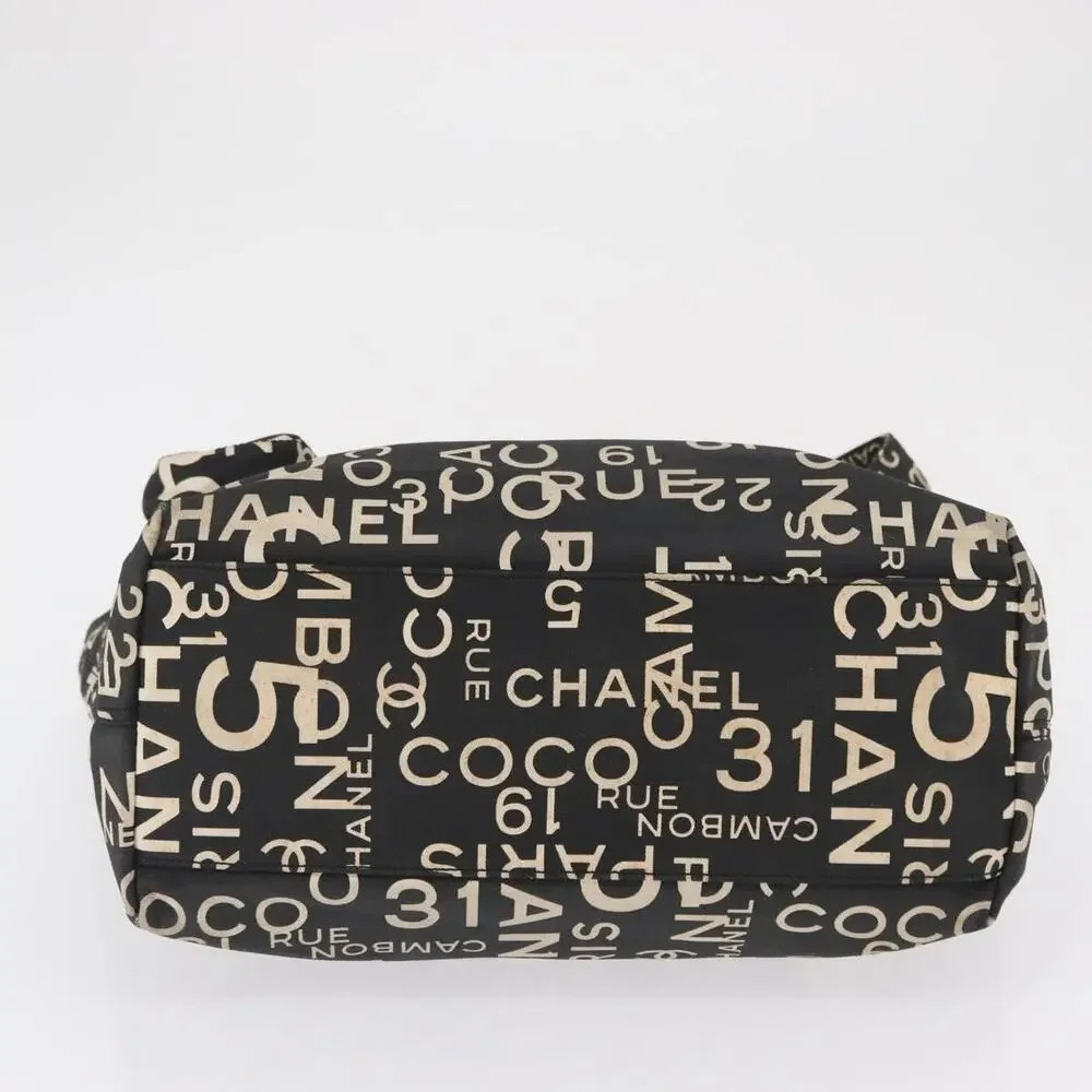 CHANEL height 11